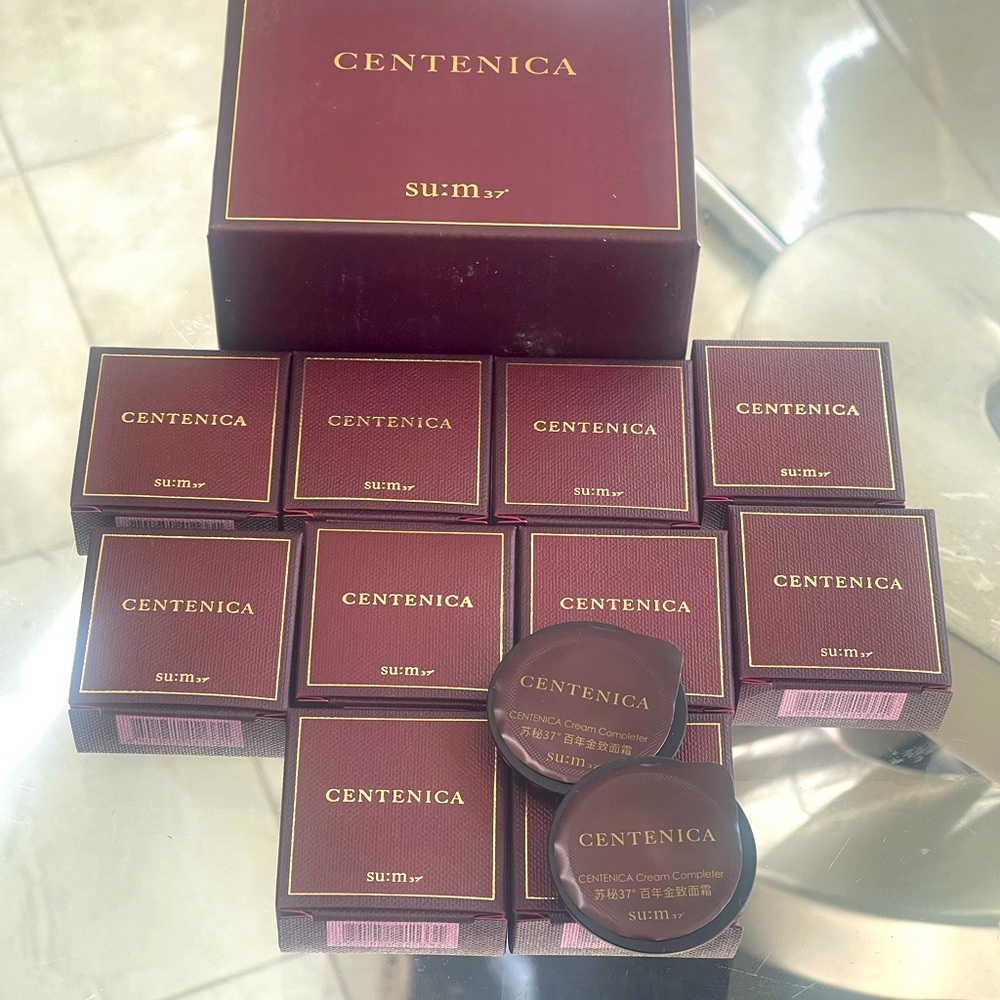 SU:M37 Centenica Cream 10 boxes x 2  Pcs (20pcs) x 0.6 ml (12ml) expired 2026